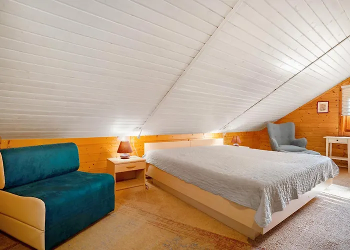 Semesterbostad Haus Reiher